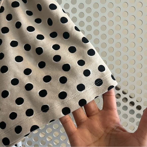 Ann Taylor Polka Dot Short Puffed Sleeve Top Size XL in Cream and Black - Picture 3 of 7